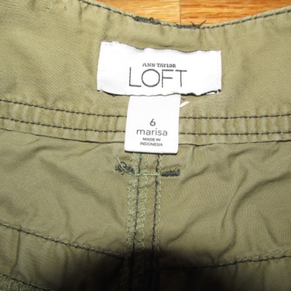 Ann Taylor Loft Khaki Cargo Pants, Size 6 - Picture 5 of 6